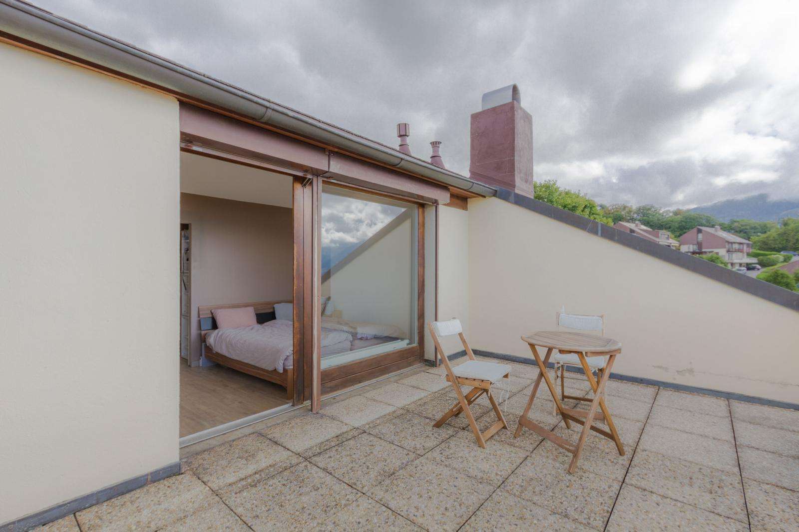 Jongny-terrasse-chambre